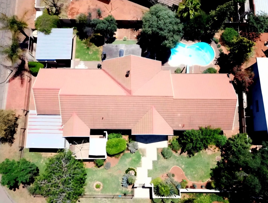 4 Bedroom Property for Sale in Fichardt Park Free State